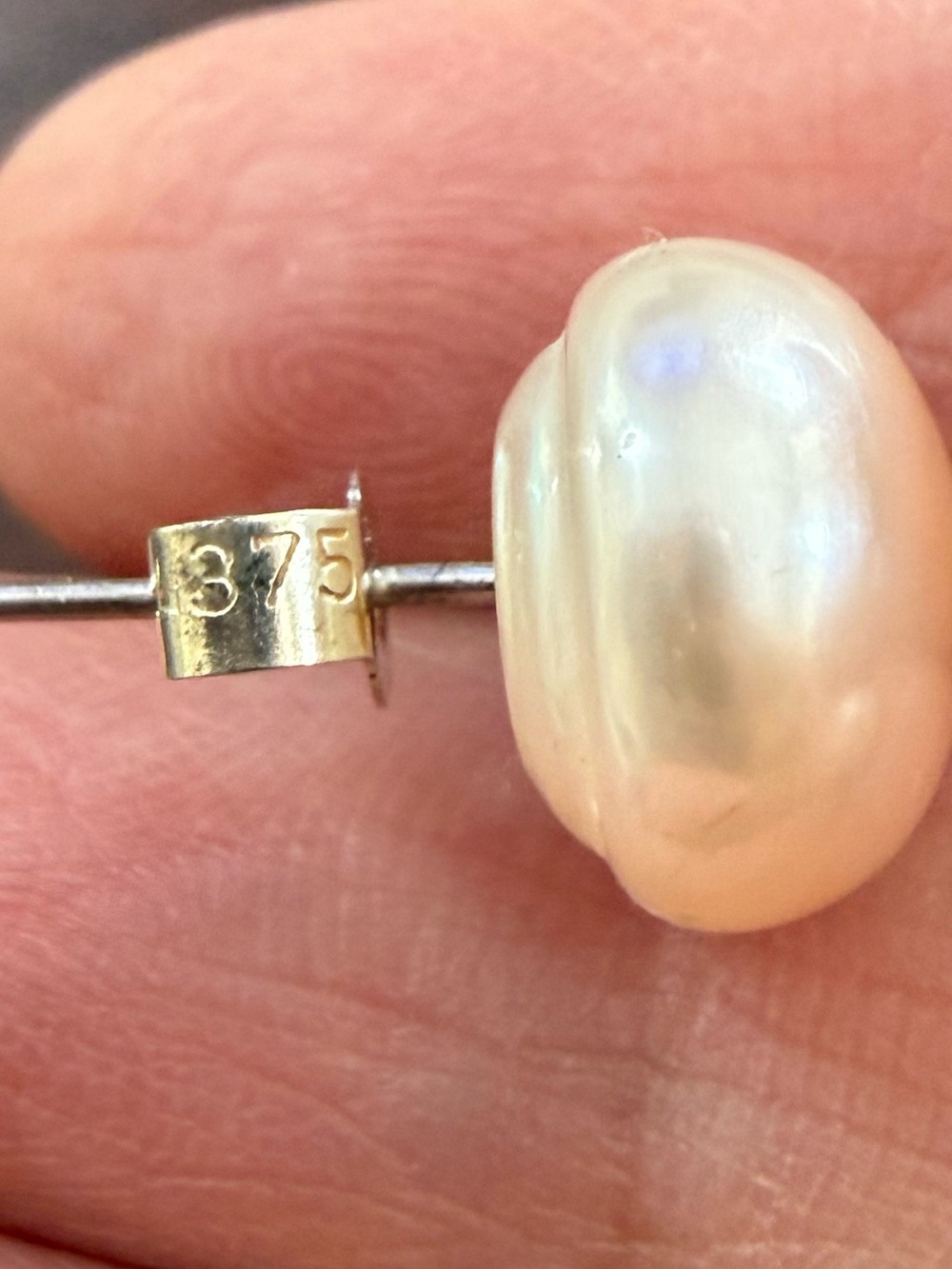 Solid 9K Gold Pearl Stud Earrings - Pink Cream Pearl Button Studs - Picture 3 of 8